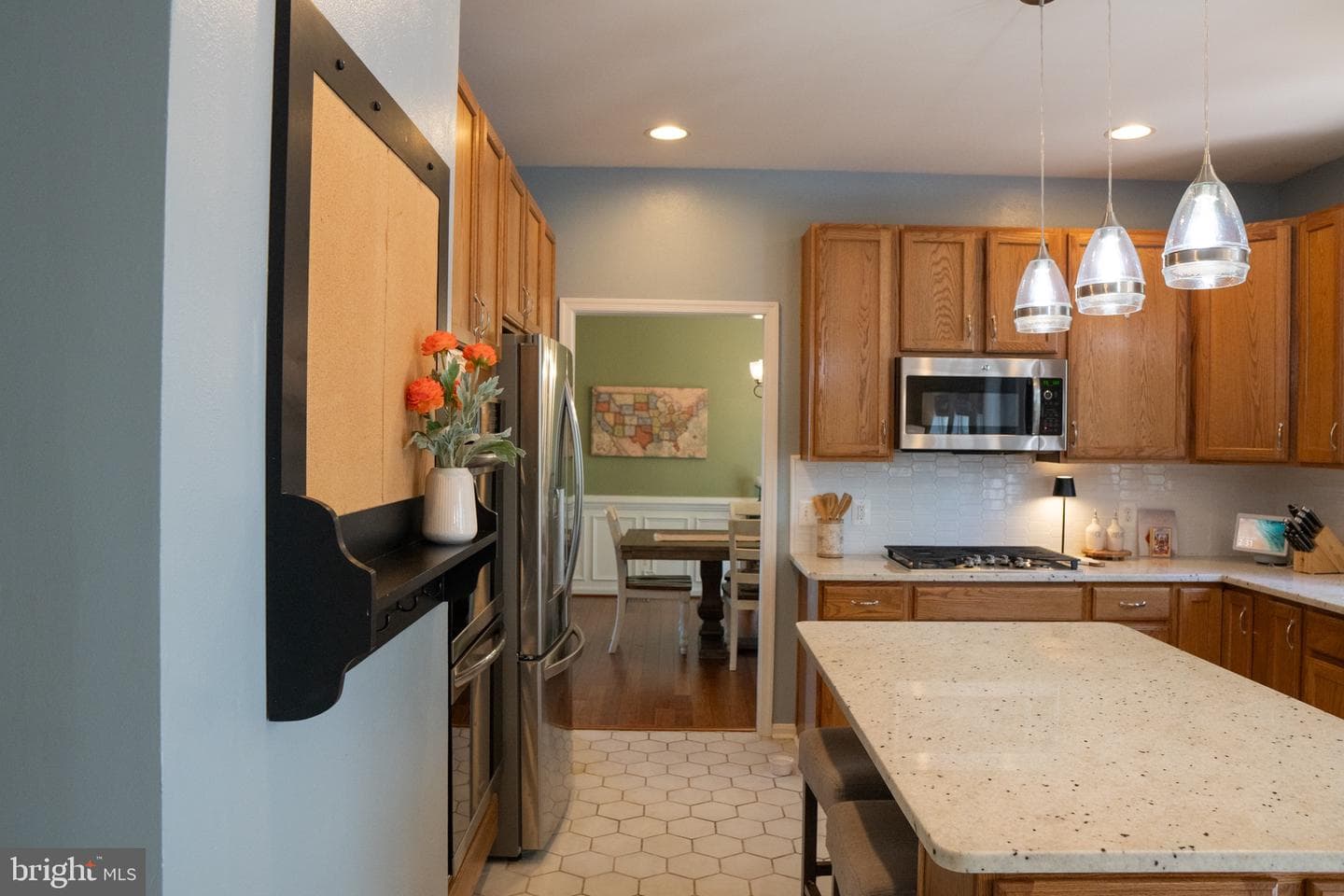 15 Shadowbrook Lane photo 38