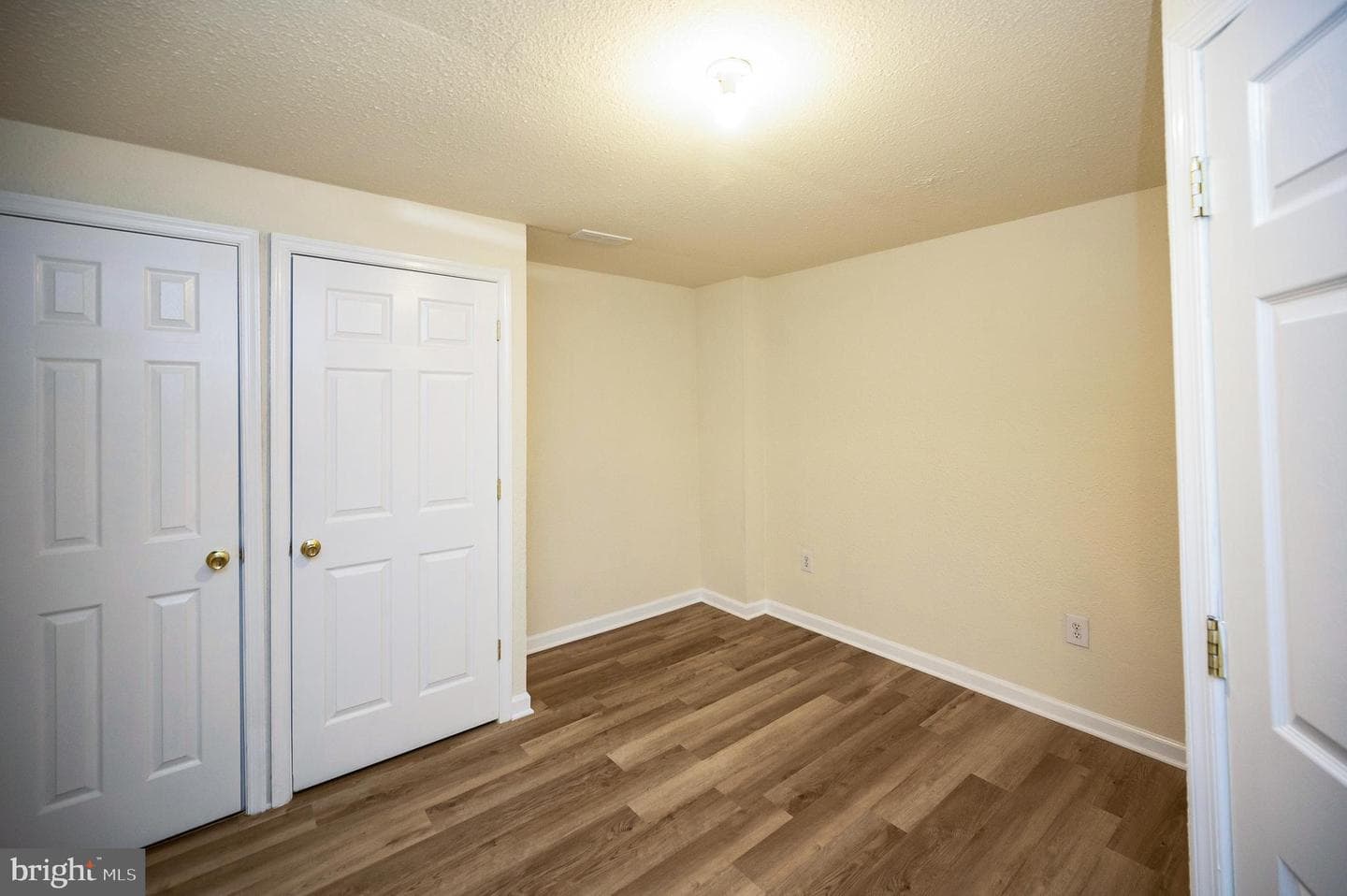 709 Kings Crest Drive photo 33