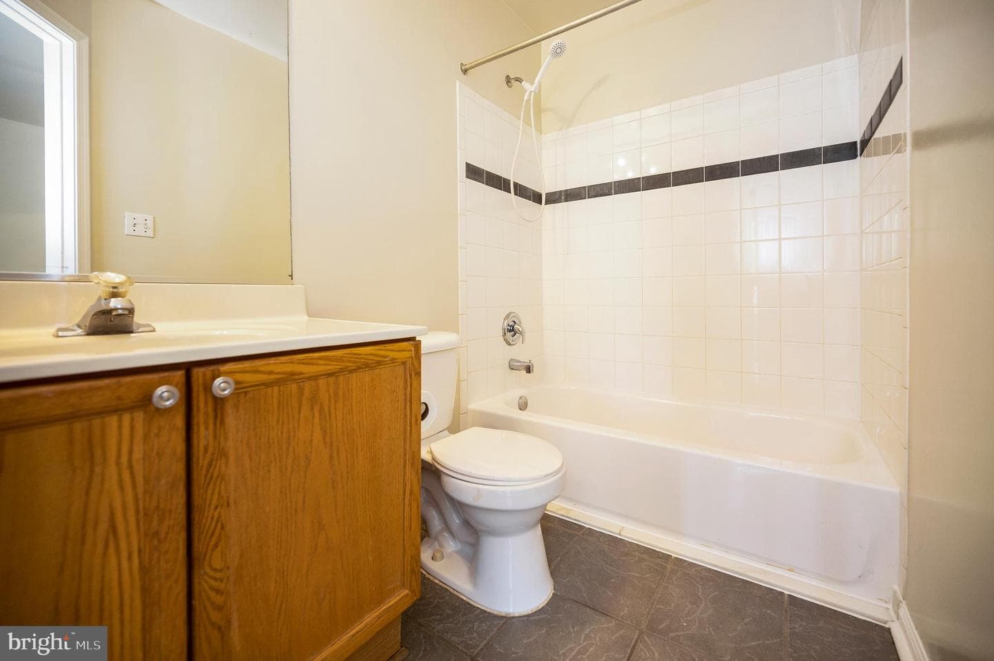 709 Kings Crest Drive photo 41
