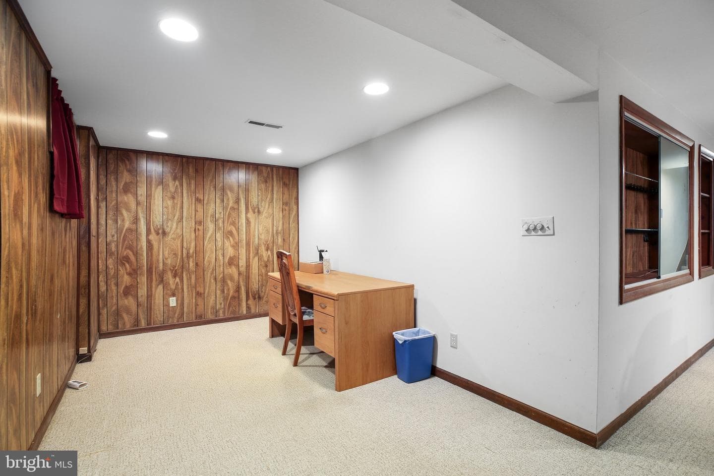 1135 Columbus Drive photo 36