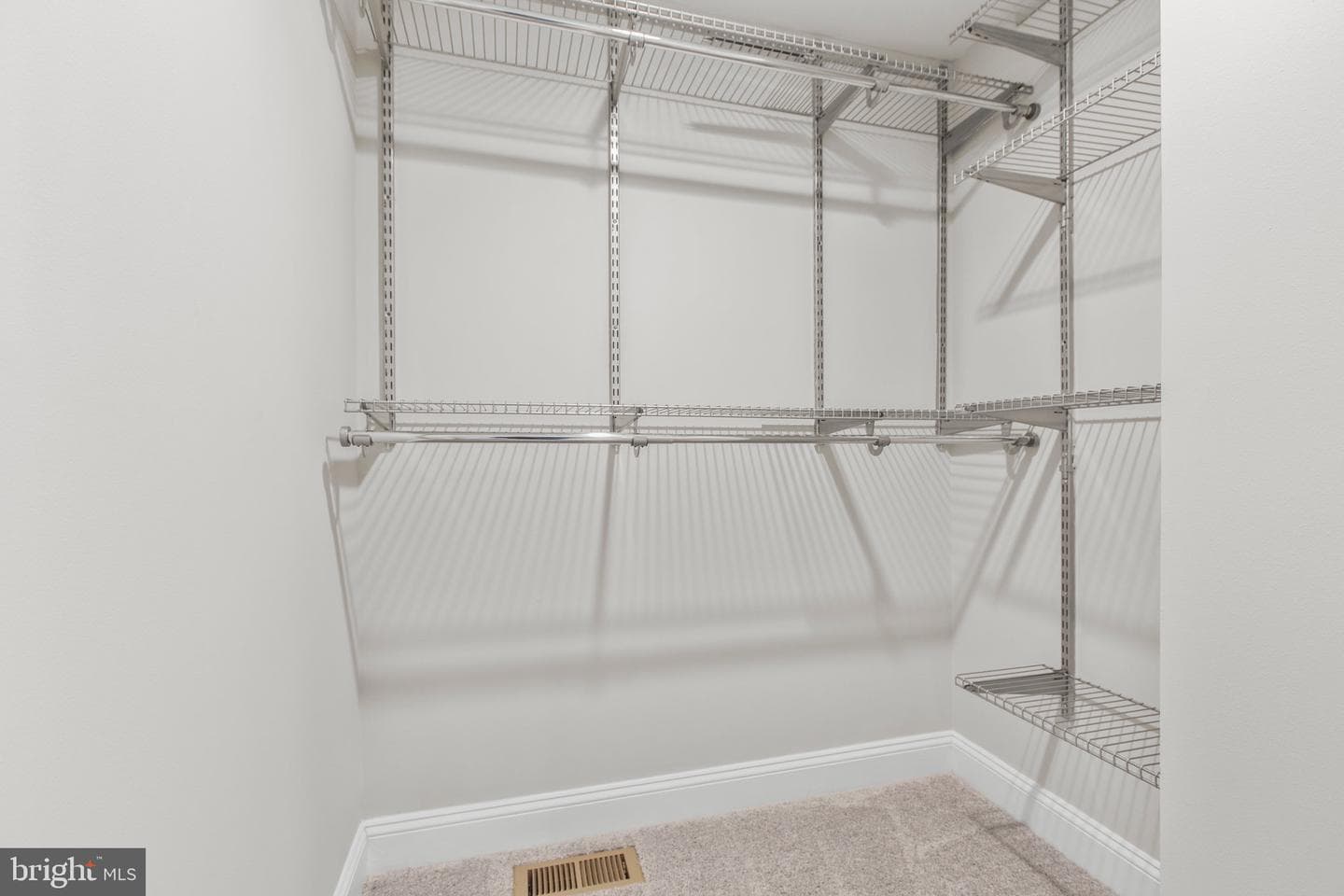9 Fairfield Court photo 31