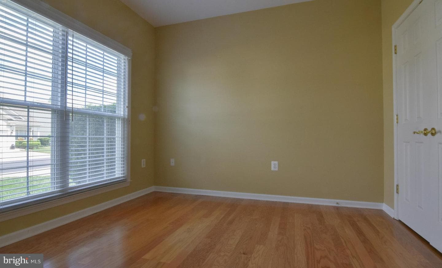 11 Lucketts Drive photo 11