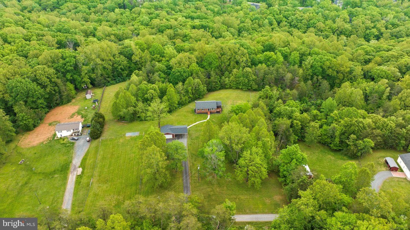 47 Old Farm Road photo 41
