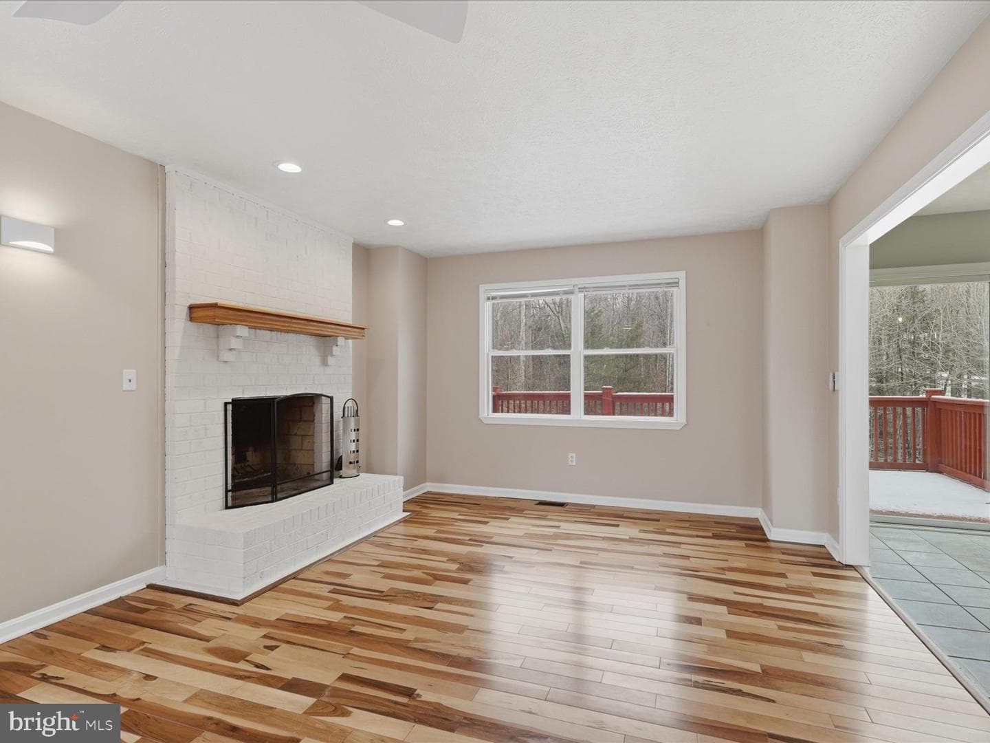 770 Poplar Road photo 10