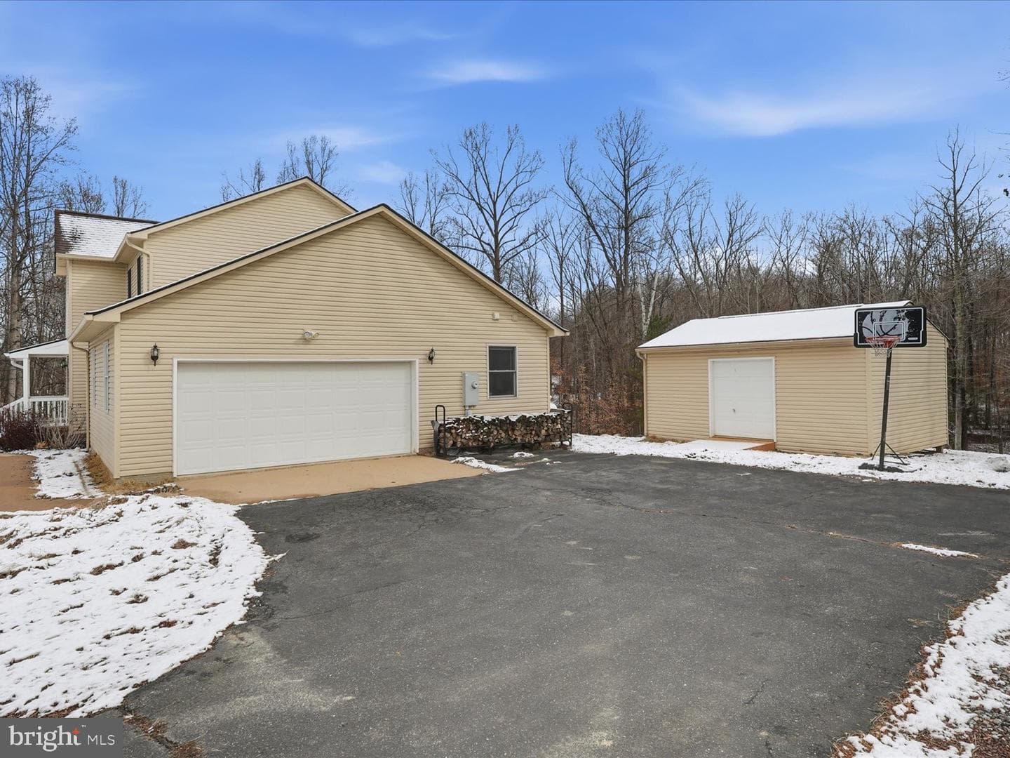 770 Poplar Road photo 42