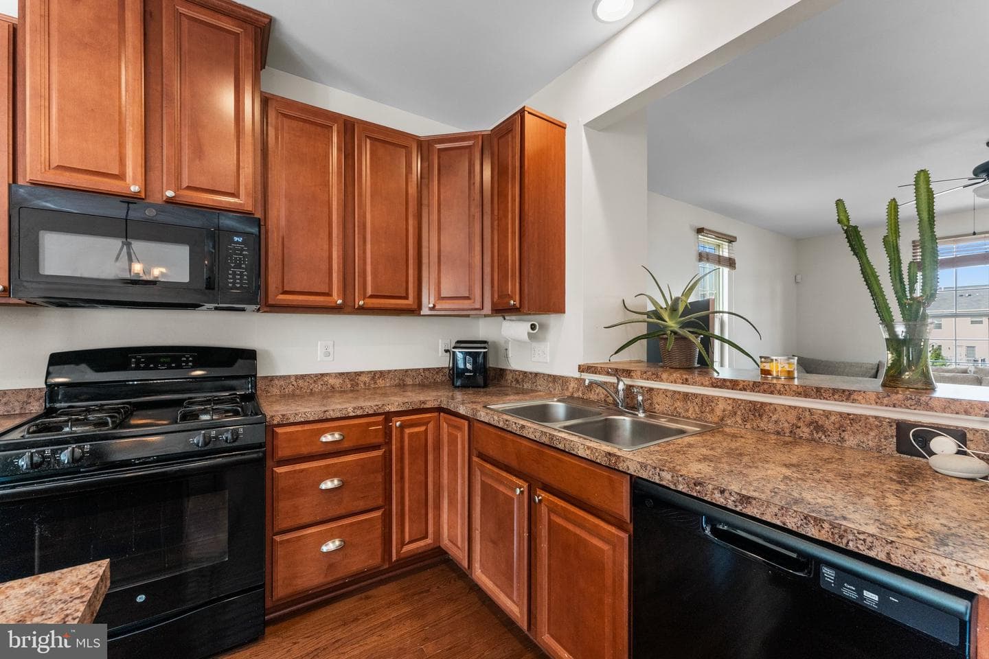 300 Brenton Road #14 photo 17