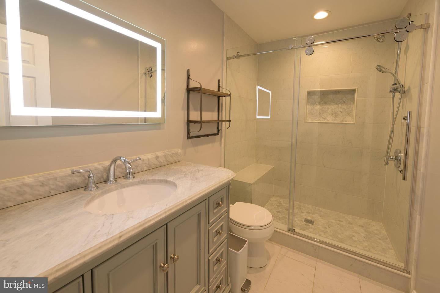 22 Thaxton Court photo 28