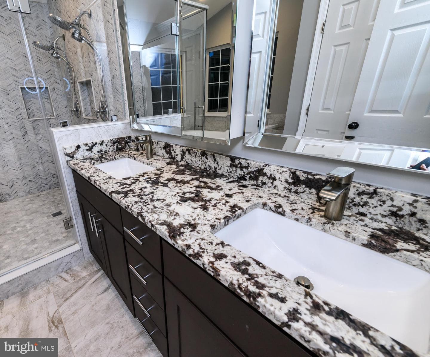22 Thaxton Court photo 39