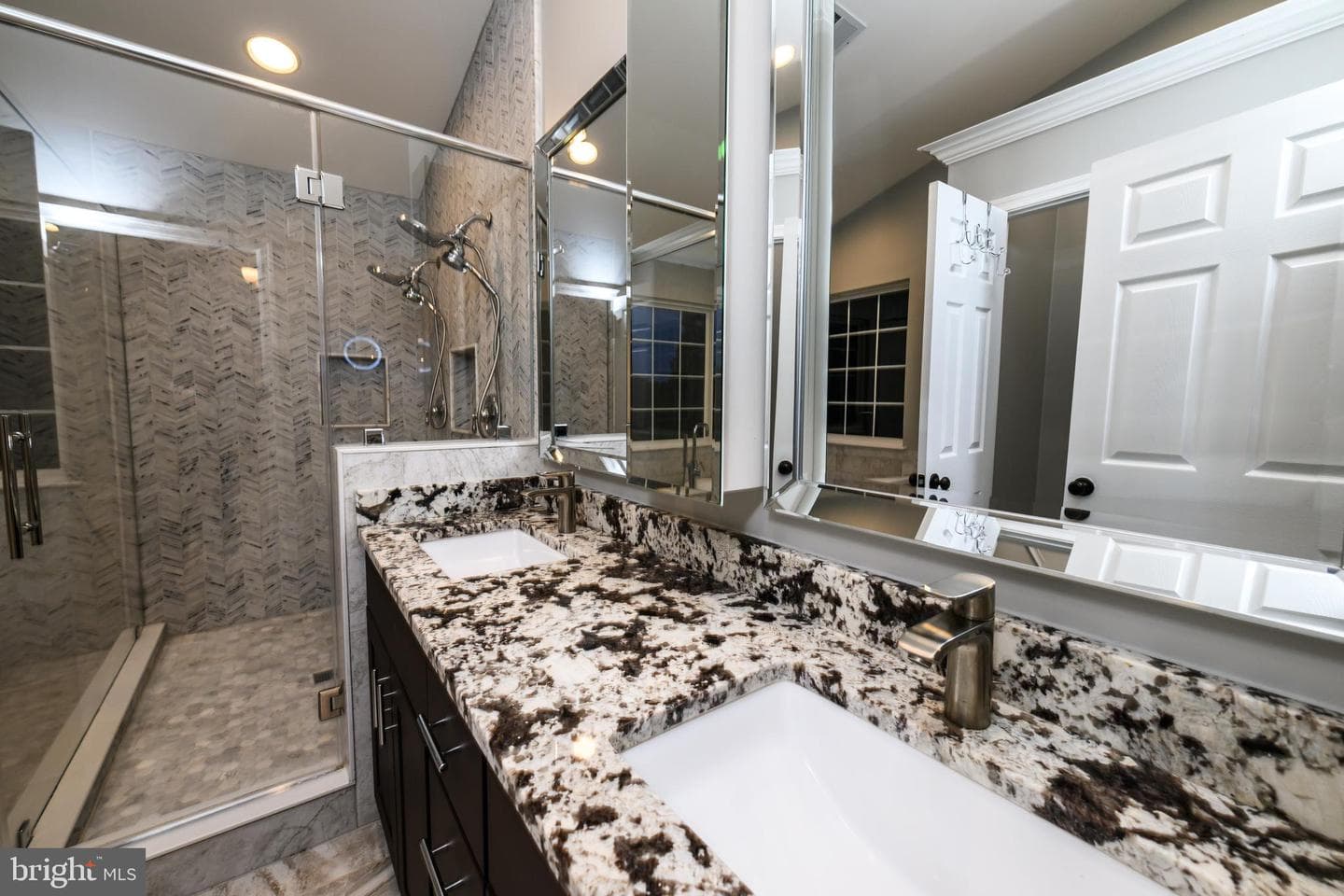 22 Thaxton Court photo 40
