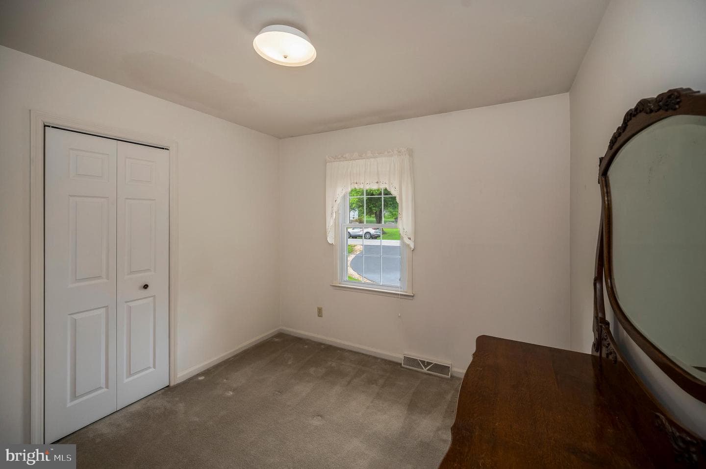 806 Edwards Drive photo 25