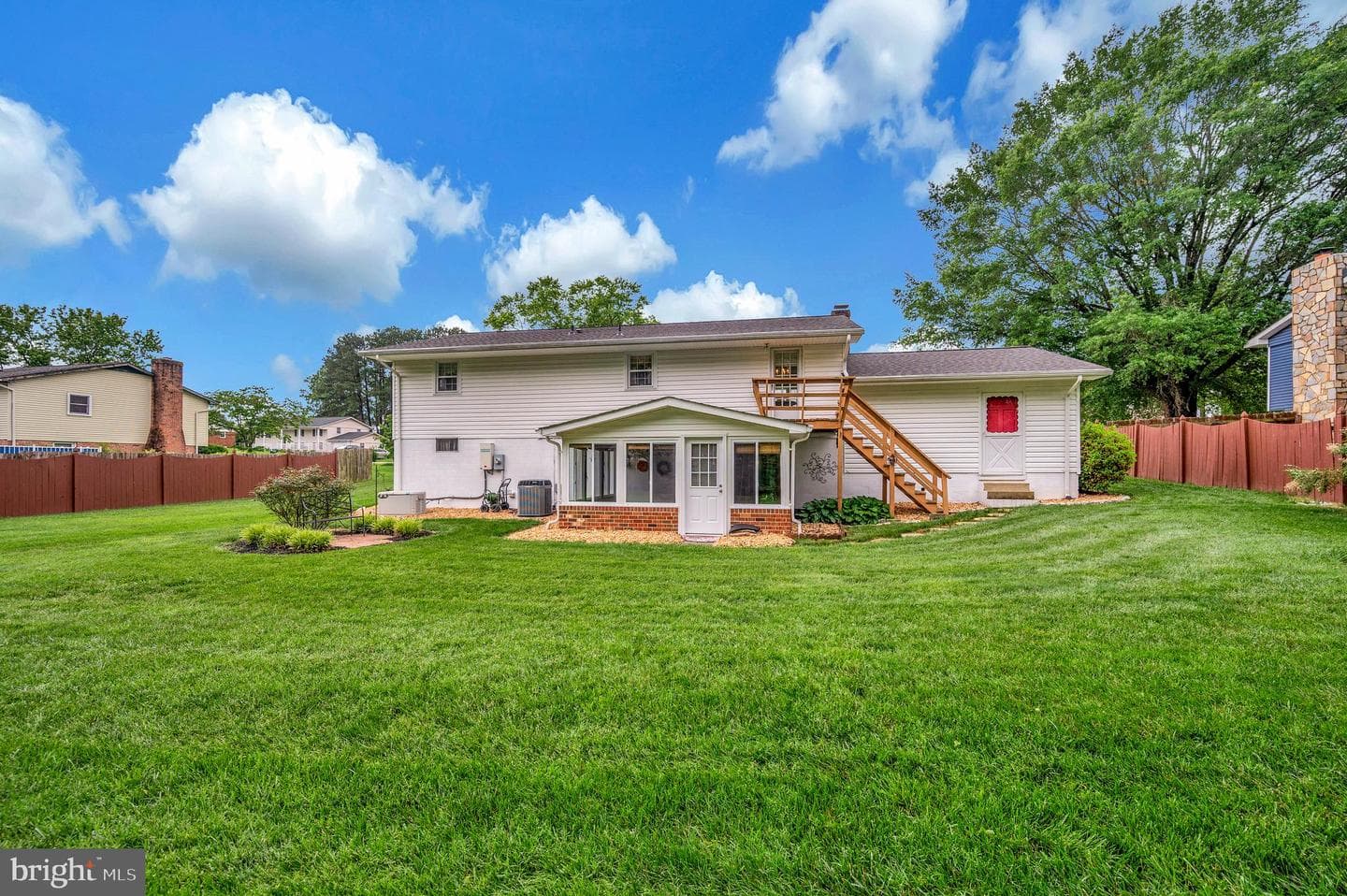 806 Edwards Drive photo 33