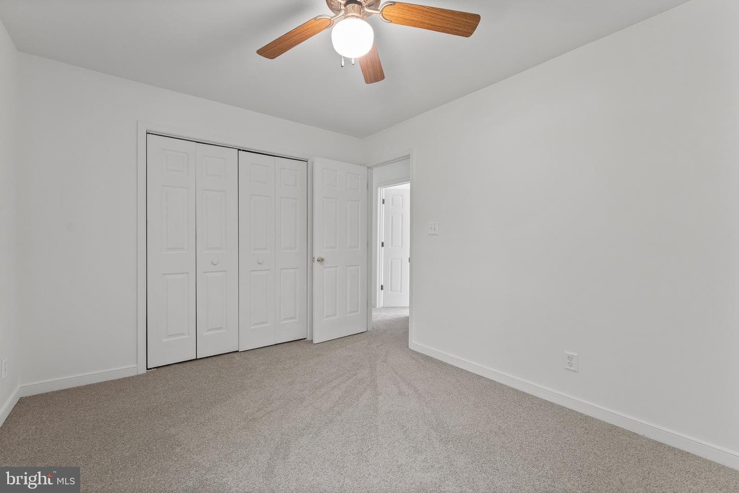 27 Brown Circle photo 34
