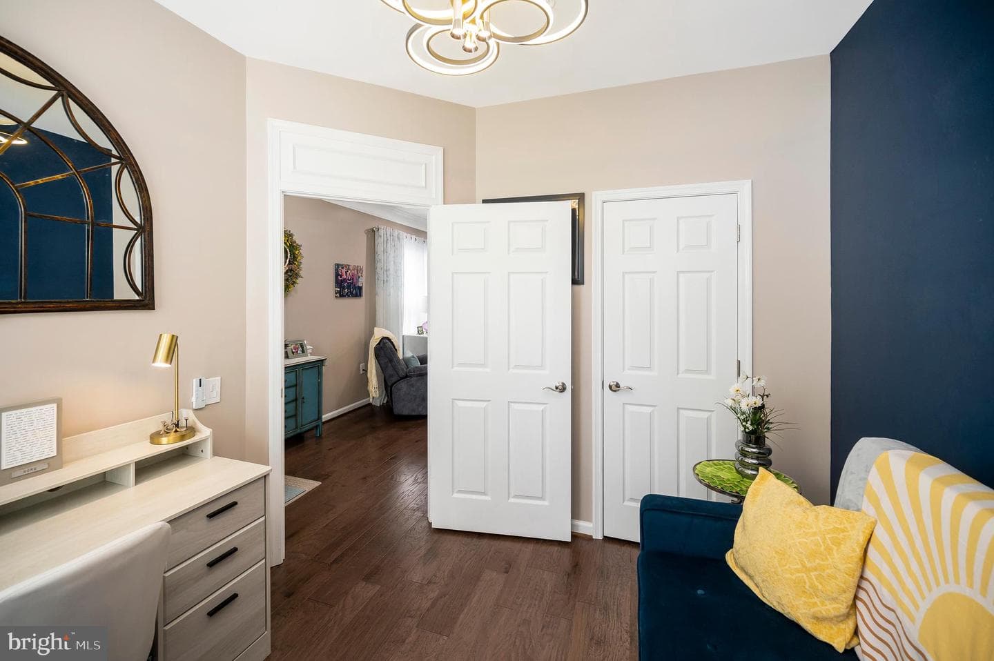 161 Denison Street photo 35