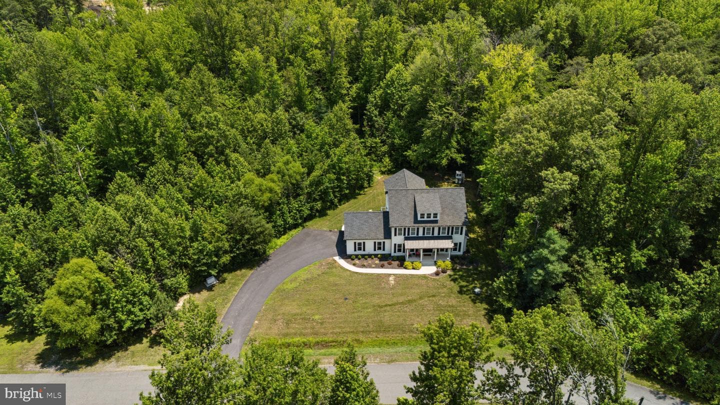30 Melvin Drive photo 2