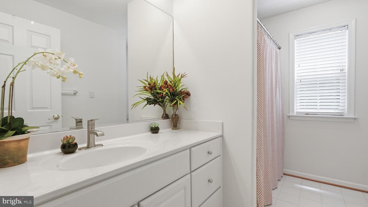 76 Millbrook Road photo 33
