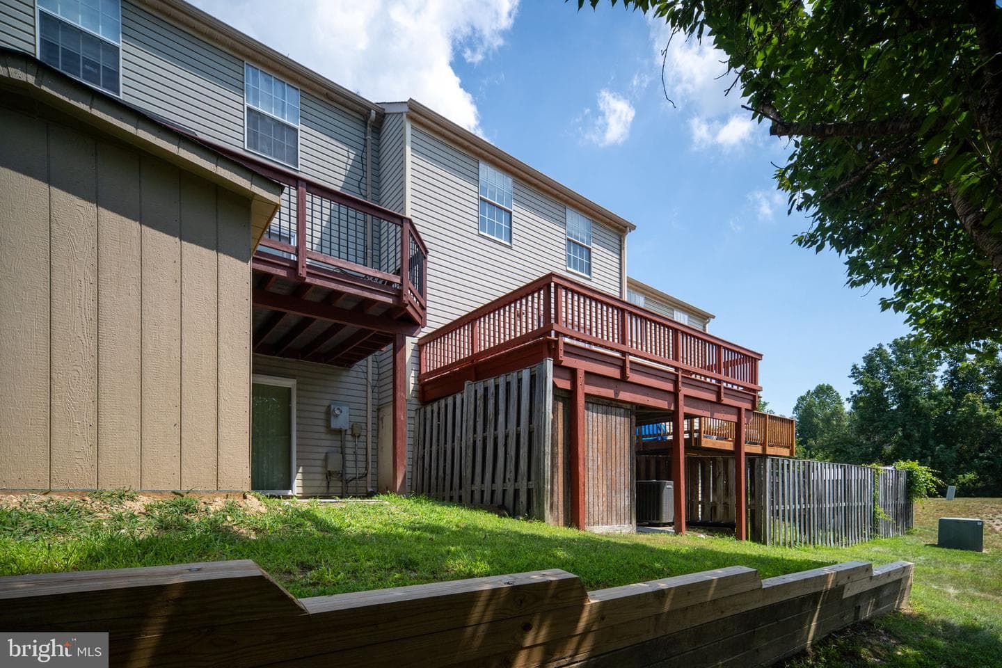 1003 Highpointe Boulevard photo 43