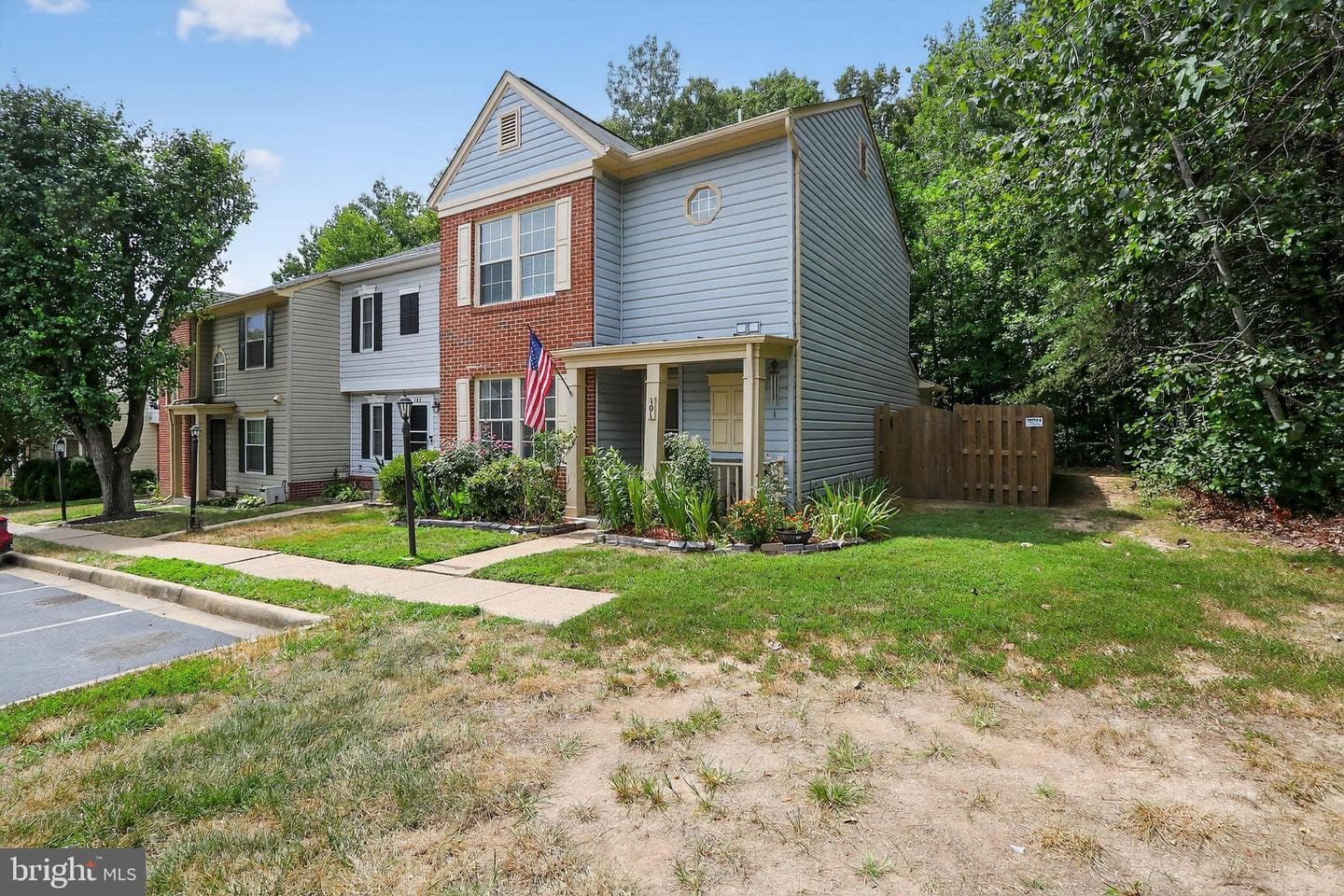101 Kings Crest Drive