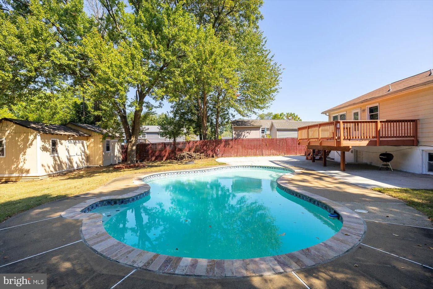 106 Raintree photo 7
