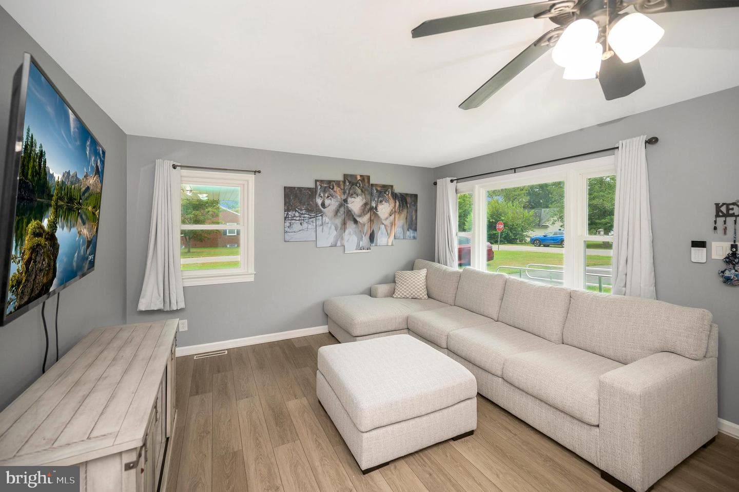 700 Jett Street photo 8