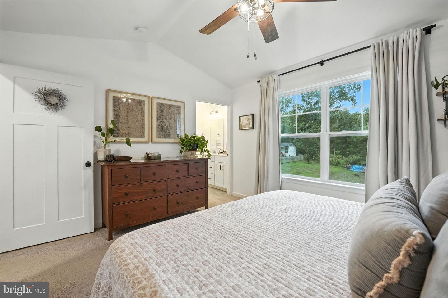 16 Crestview Drive photo 14