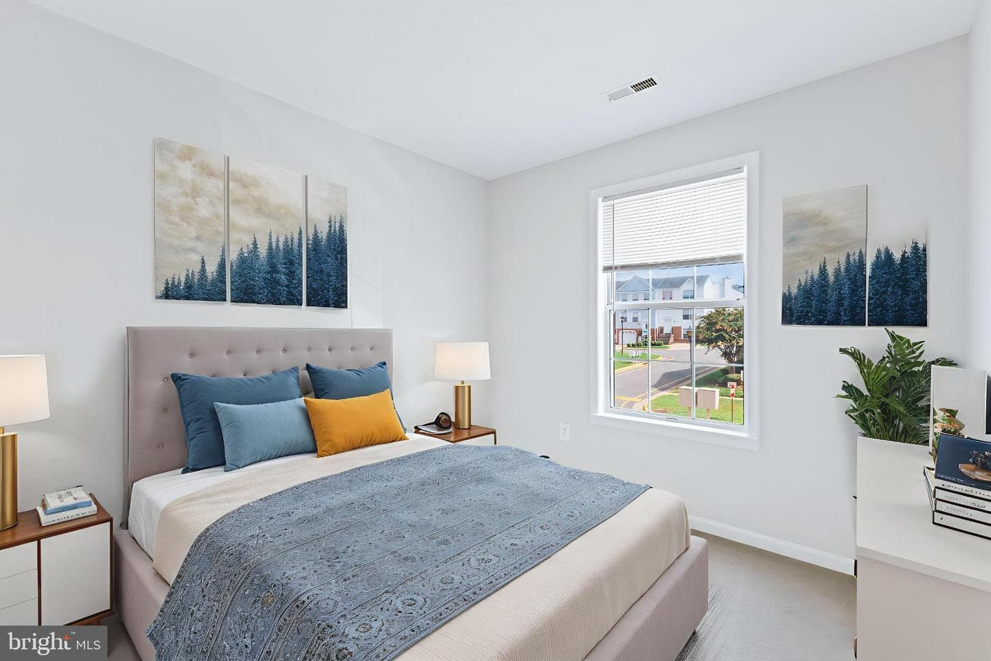 415 Westminster #149 photo 19