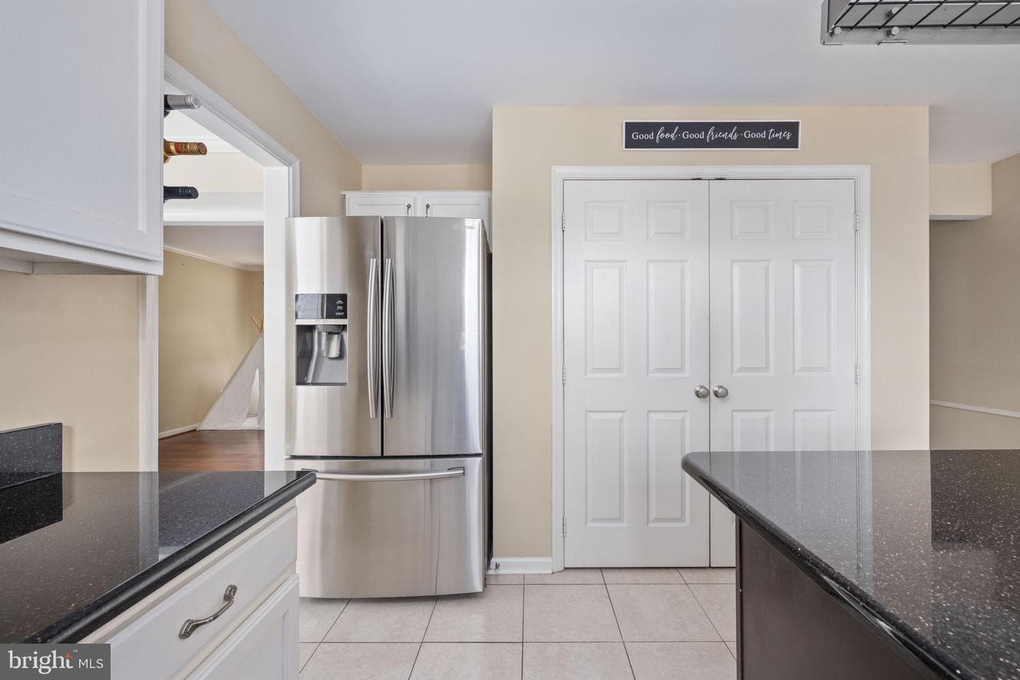 48 Brittany Lane photo 16