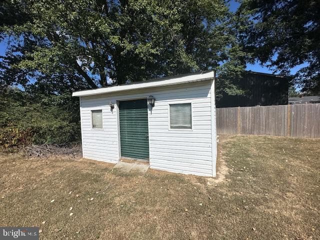 307 Deacon Road photo 17