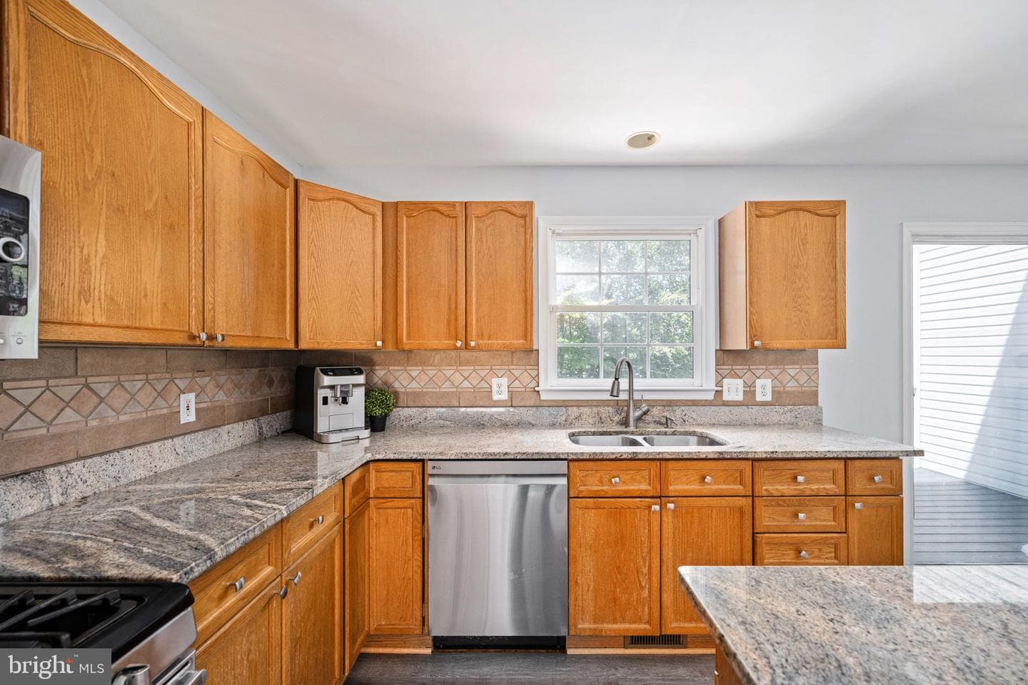 28 Raleigh Lane photo 31