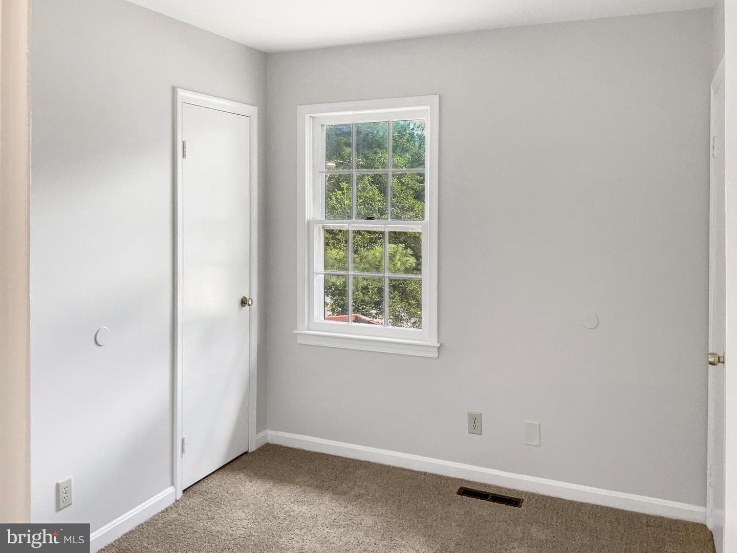 8 Birch Lane photo 13