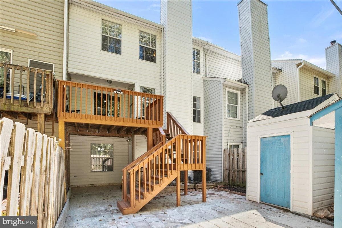 907 Wind Ridge Drive photo 19