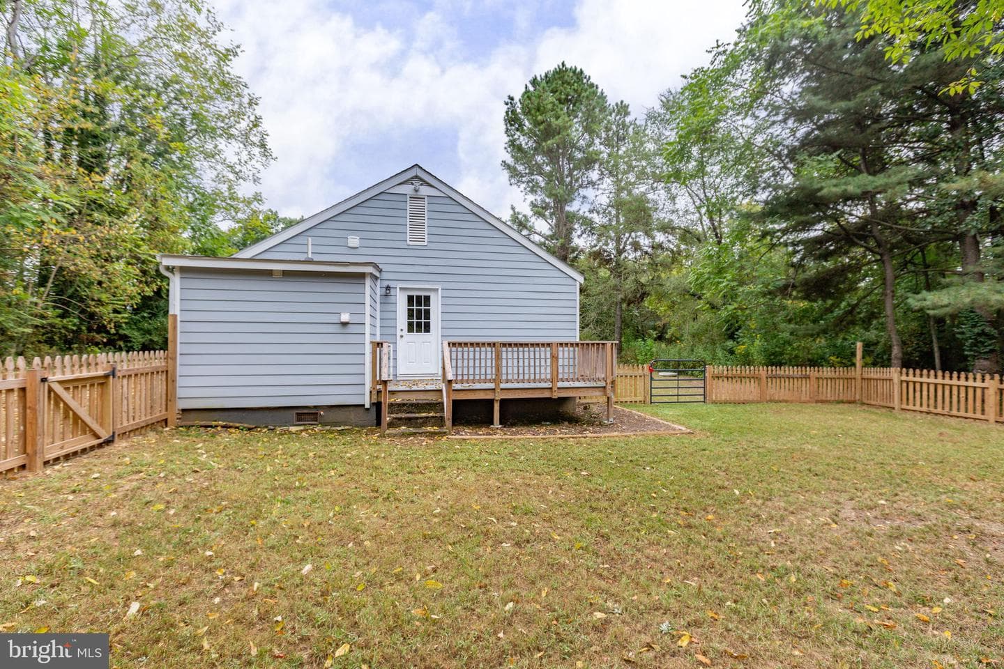 16 Enola Road photo 33