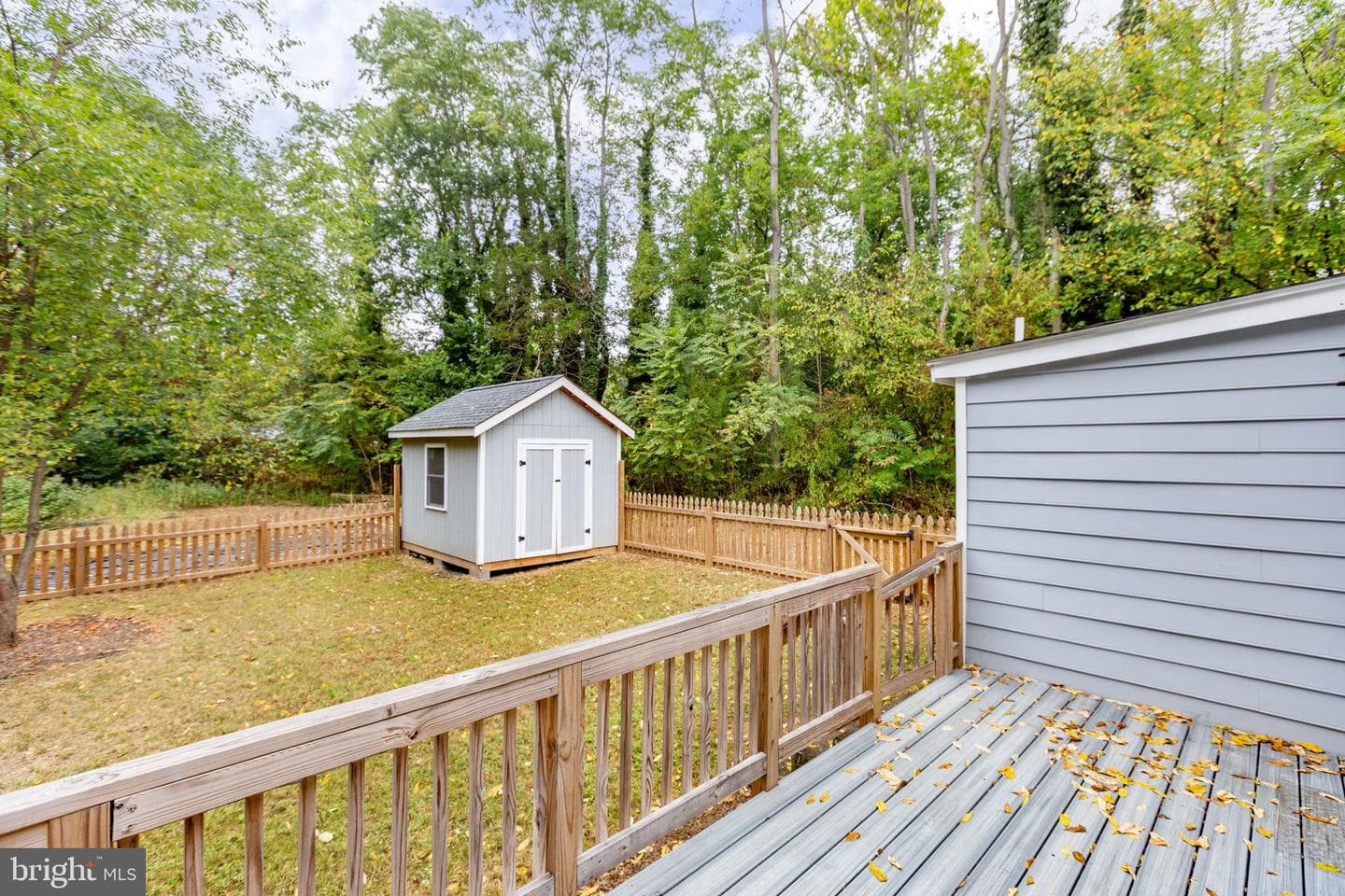 16 Enola Road photo 40