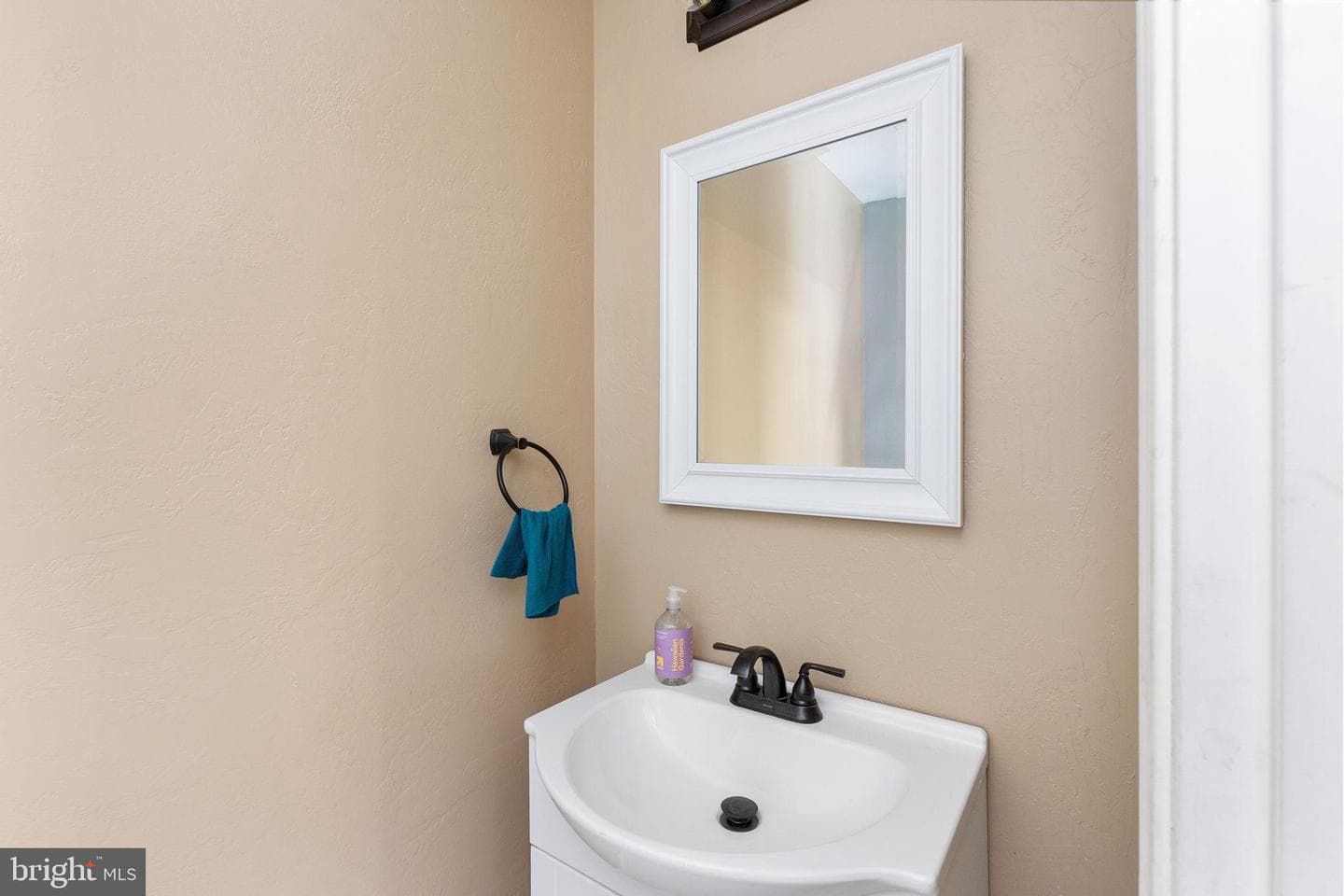 209 Backridge Court photo 14