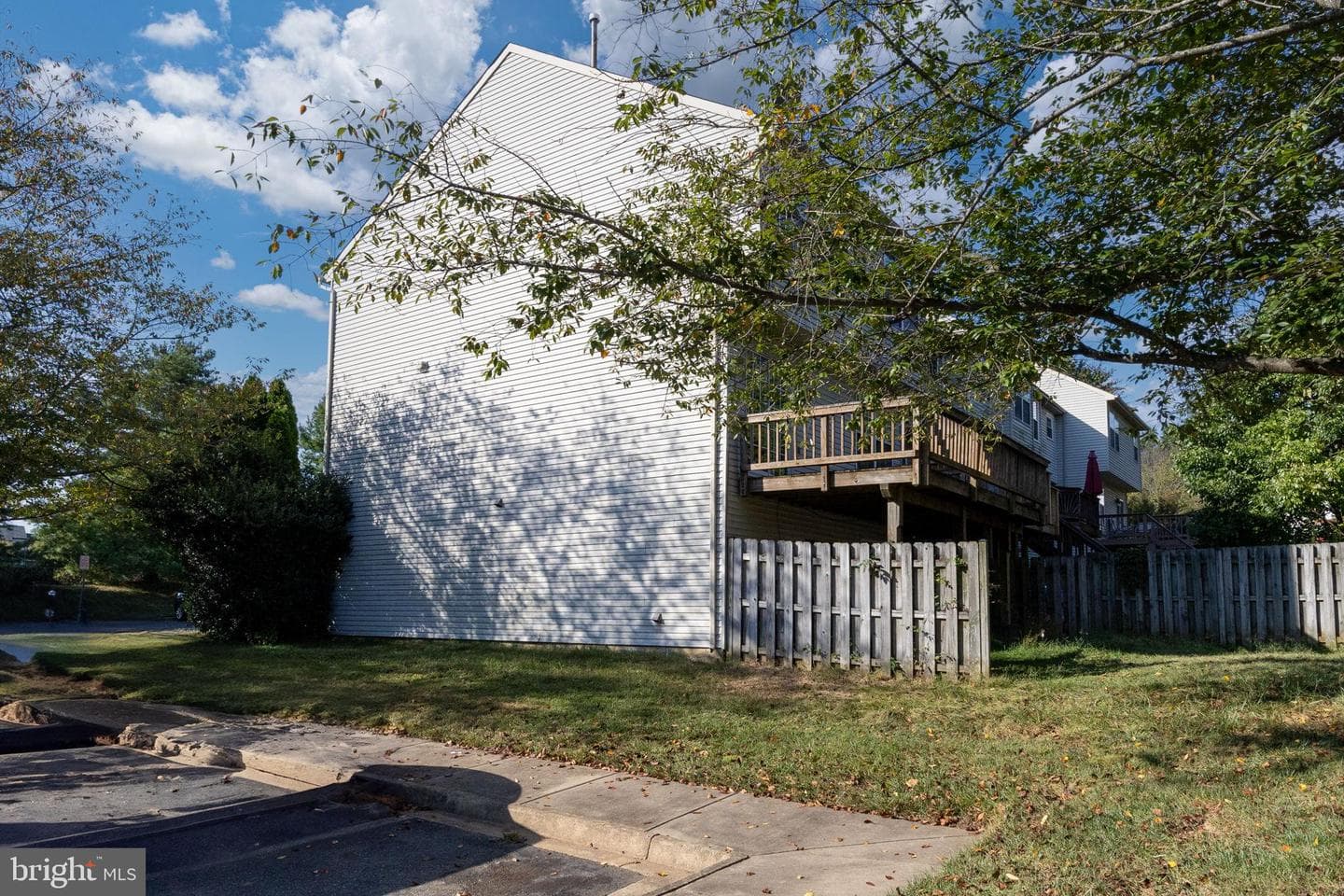 209 Backridge Court photo 32