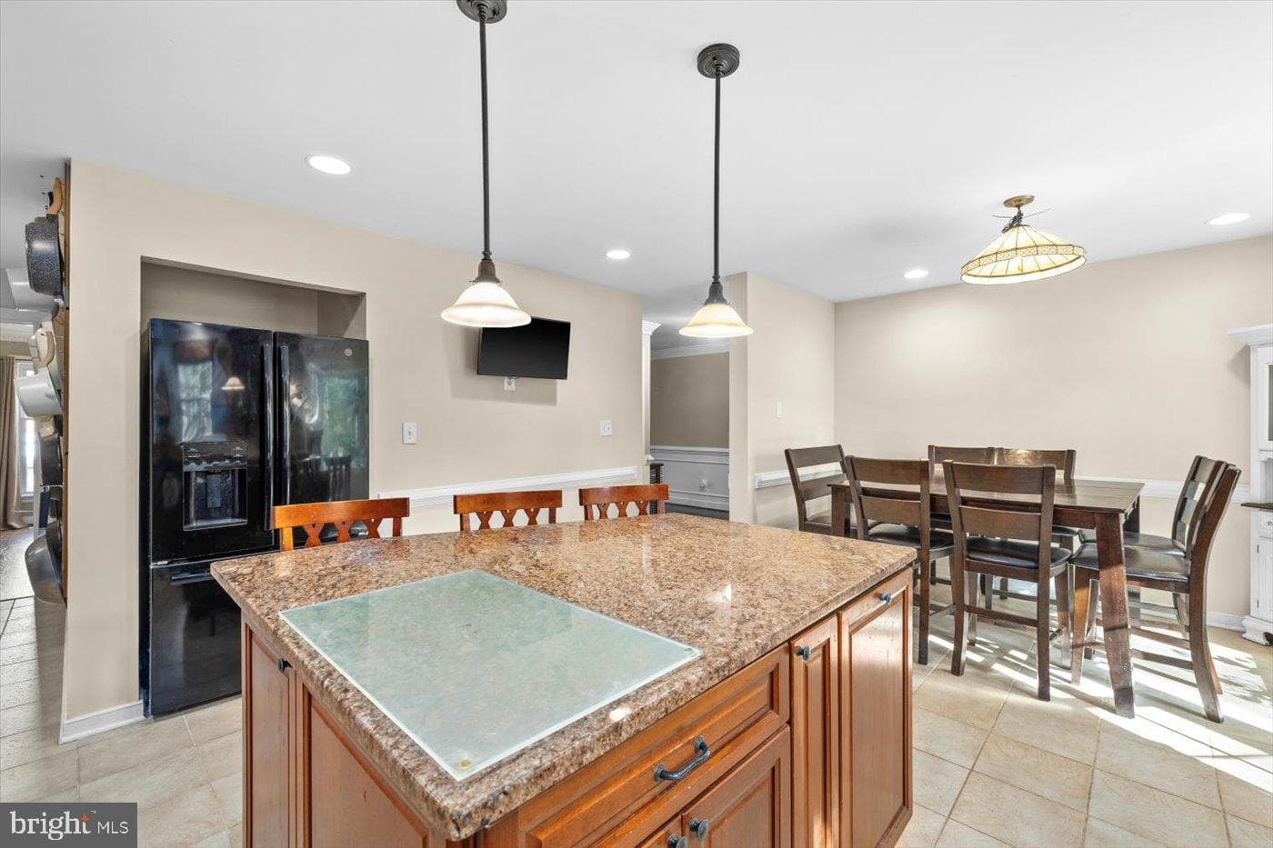 616 Winterberry Drive photo 16