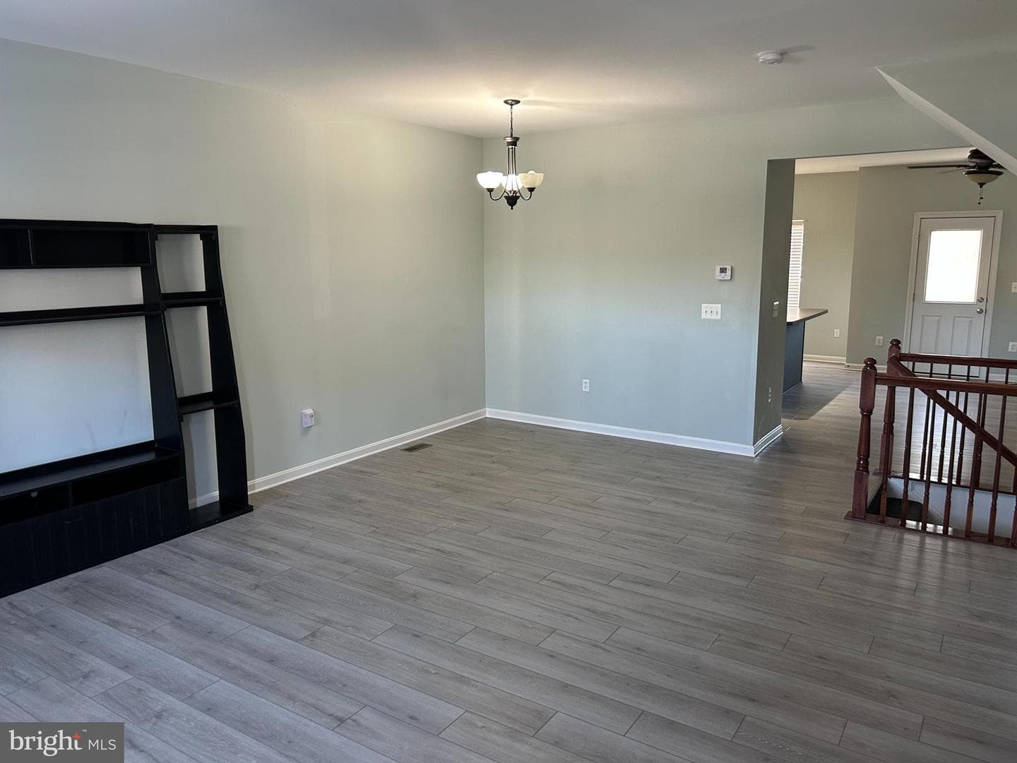 105 Chesterbrook Court photo 3