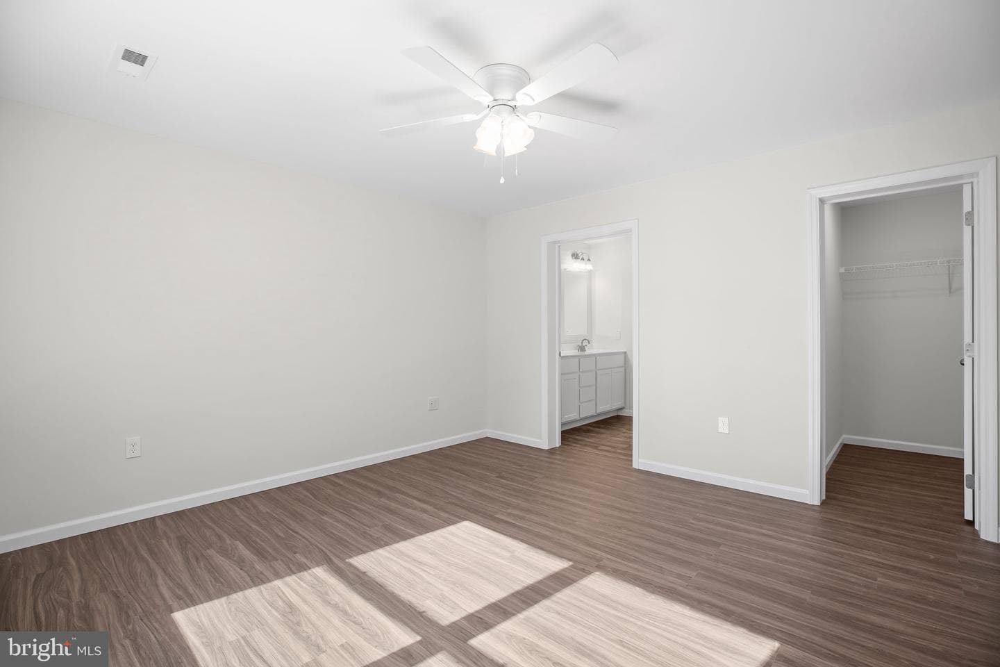 22 Breezy Hill Drive photo 13