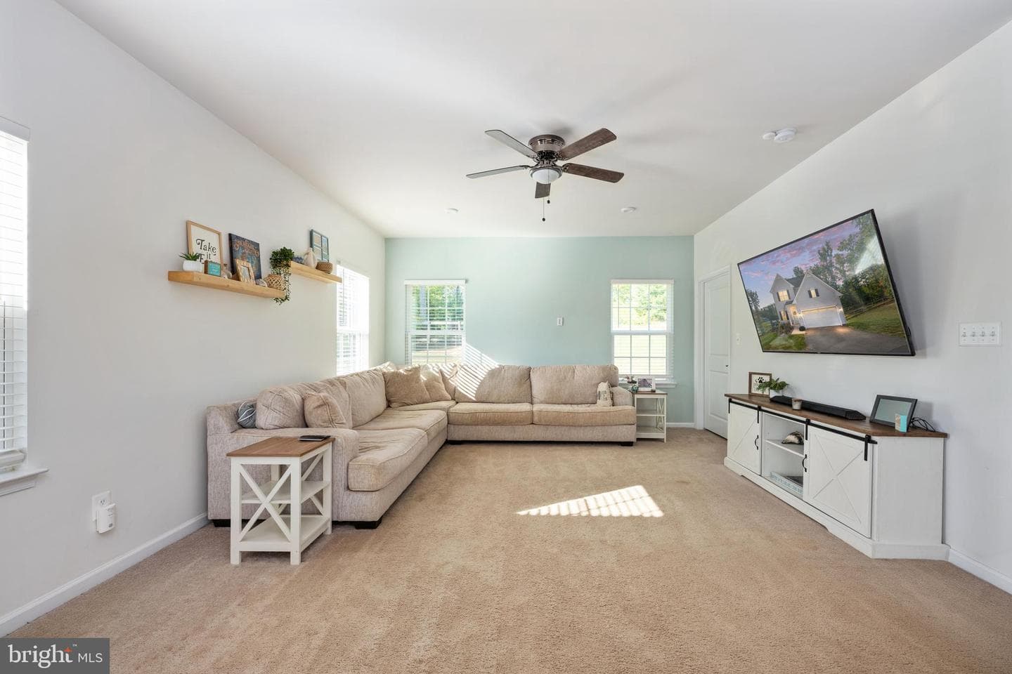250 Stephanies Way photo 35