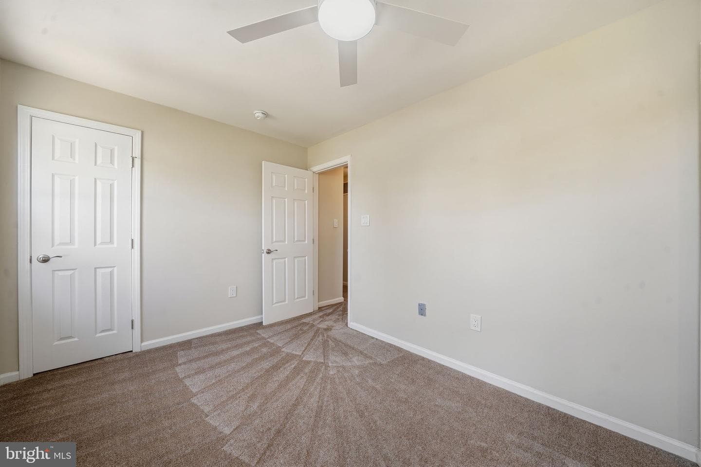 1 Alice Court photo 19
