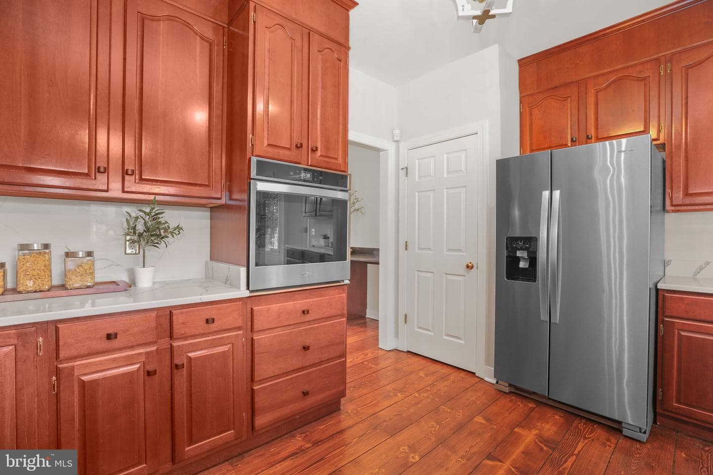 200 Kent Avenue photo 20