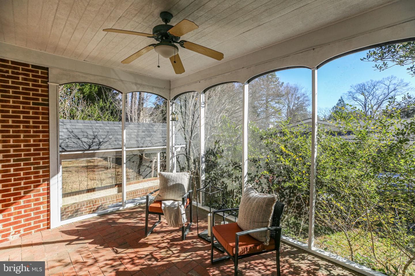 200 Kent Avenue photo 29