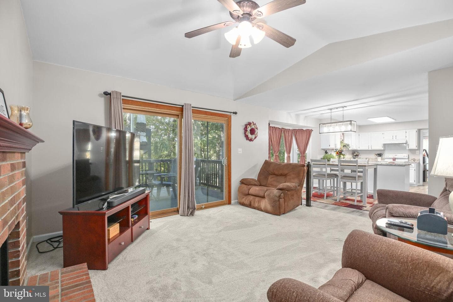 3203 Titanic Drive photo 12