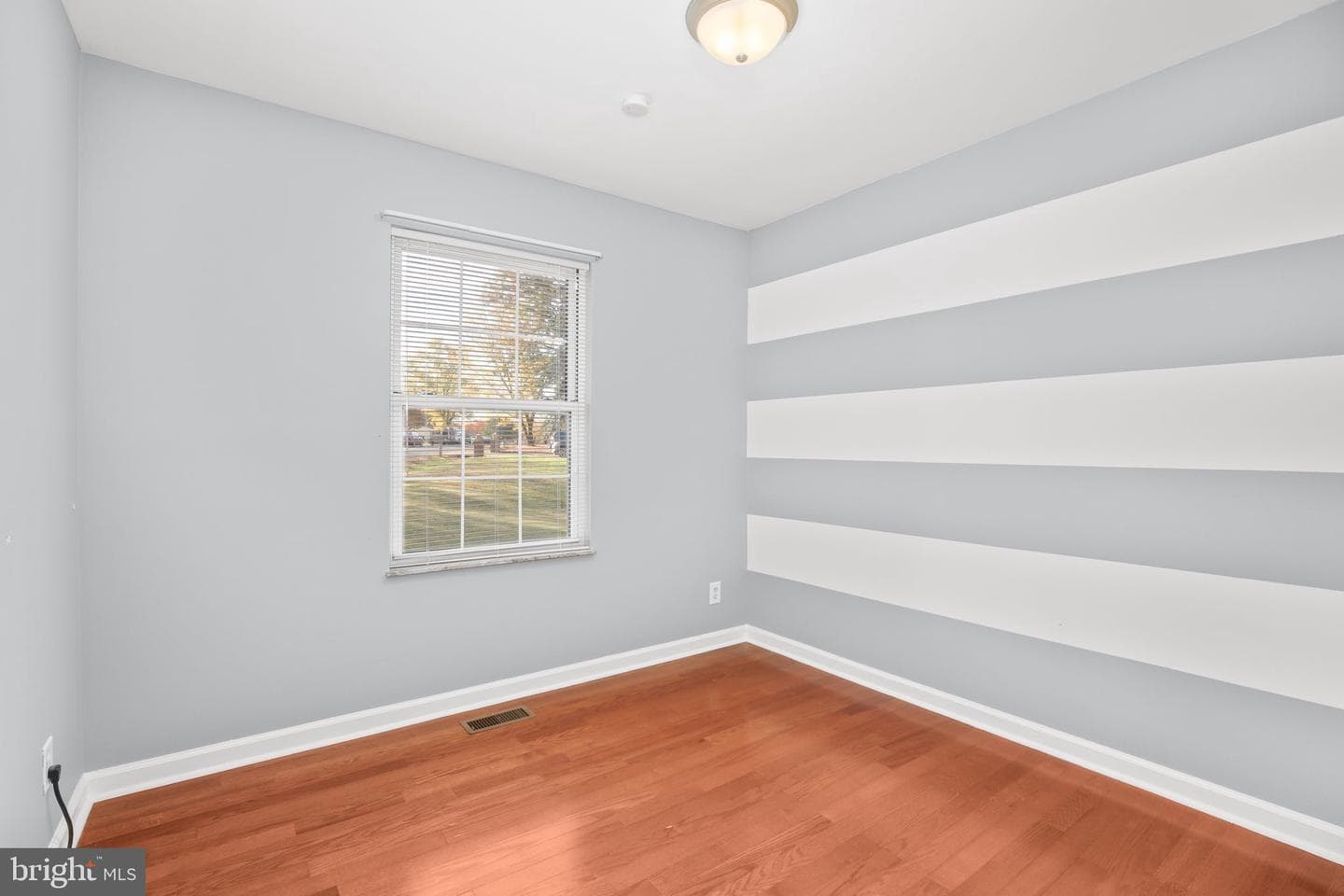 1701 Rogers Street photo 11