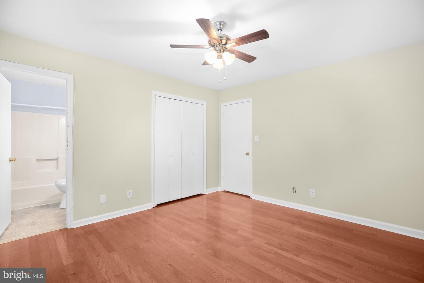 1701 Rogers Street photo 17