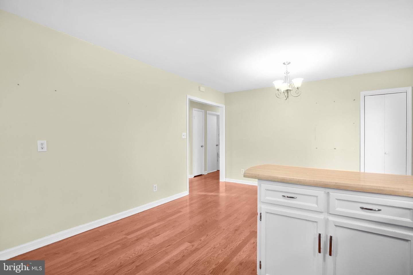 1701 Rogers Street photo 6