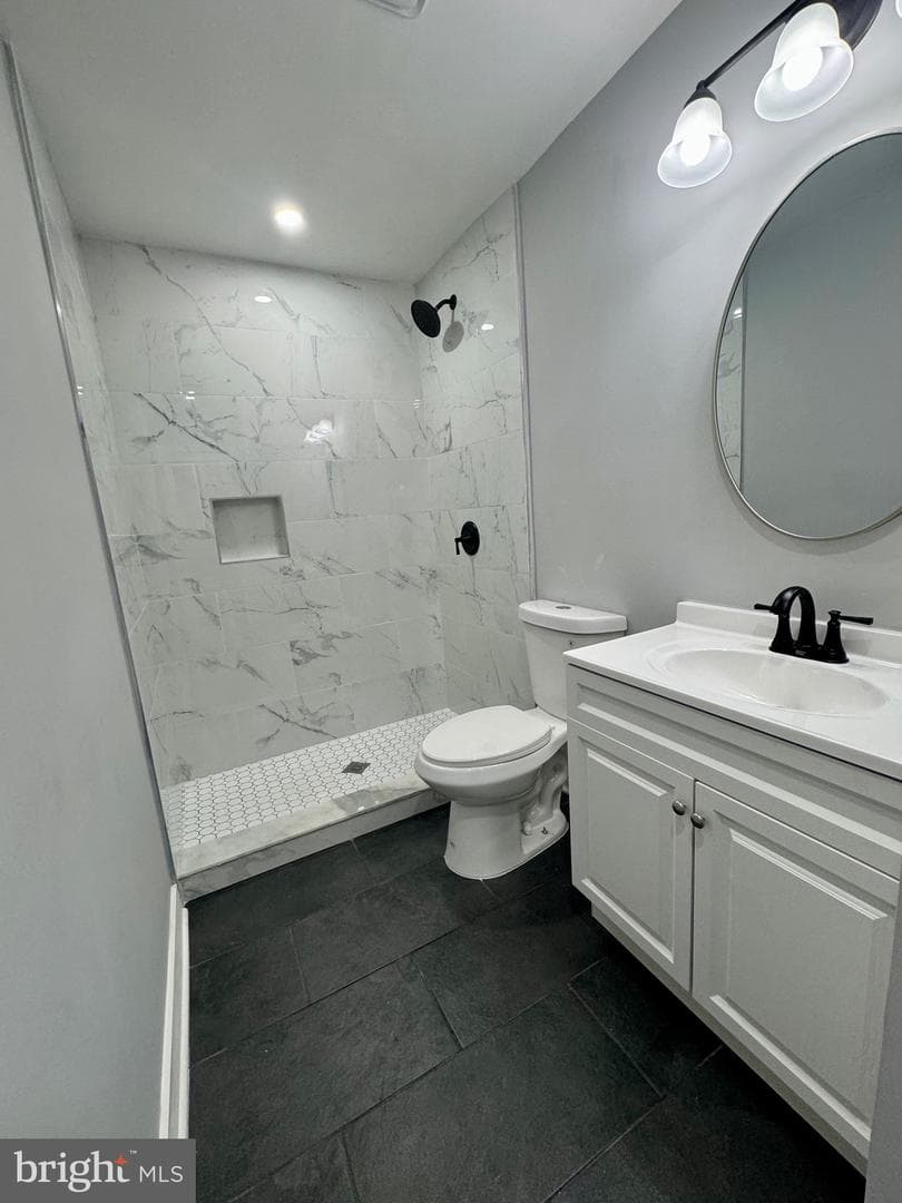 224 Oak Grove Lane photo 4