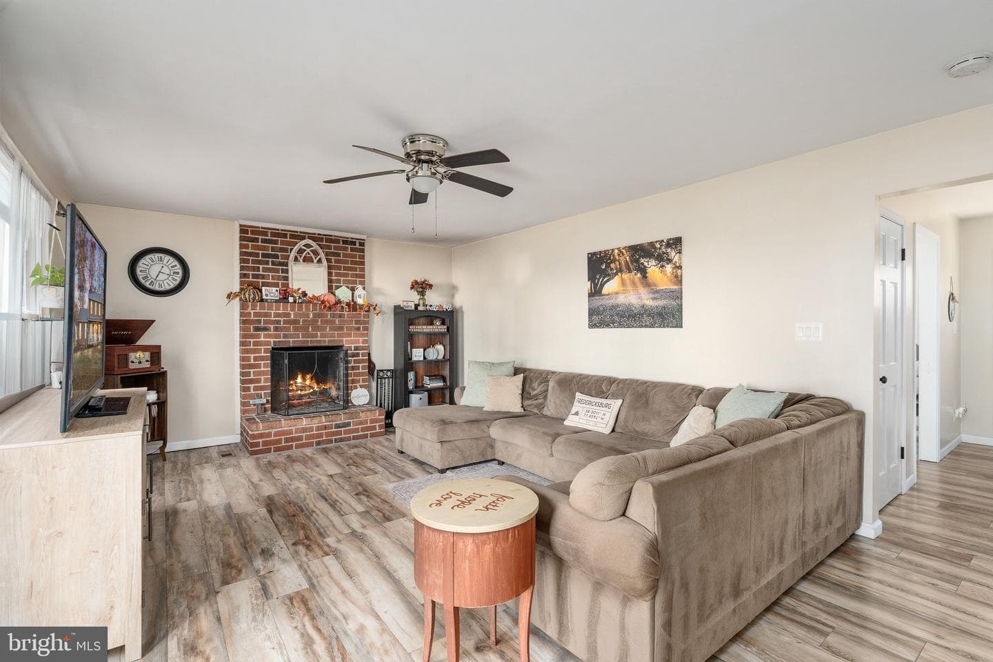 3 Lord Fairfax Drive photo 13