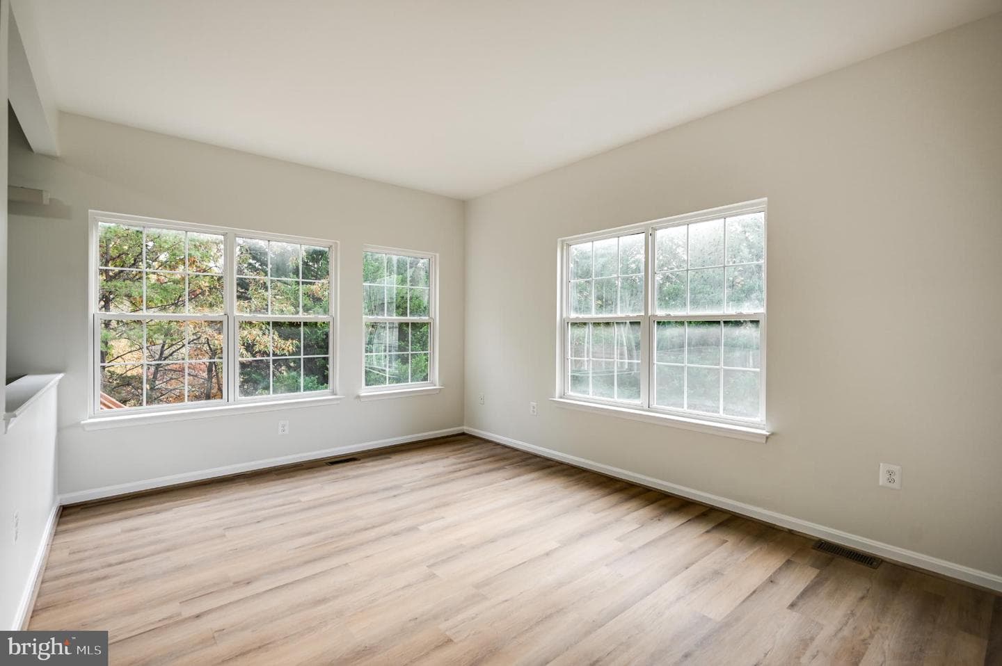 10 Ashley Court photo 17