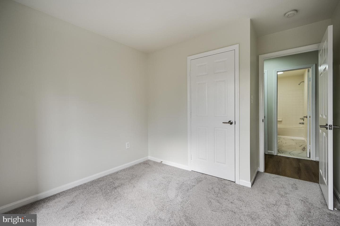 10 Ashley Court photo 28