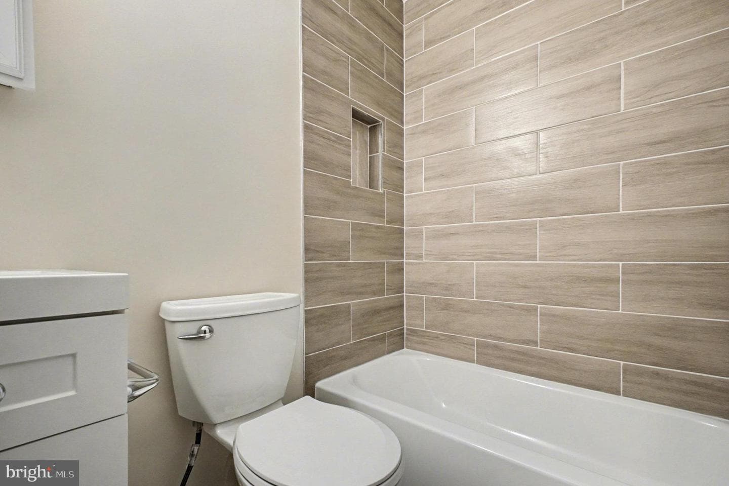 16 Wayside Court photo 11